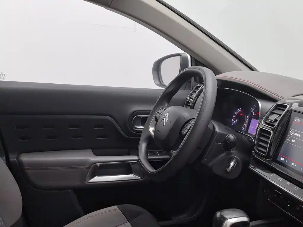 Citroen C5 AIRCROSS — миниатюра 22