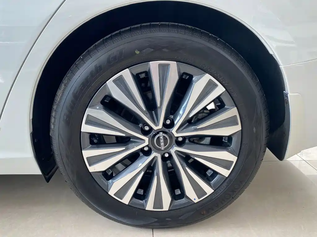Nissan Teana — миниатюра 17