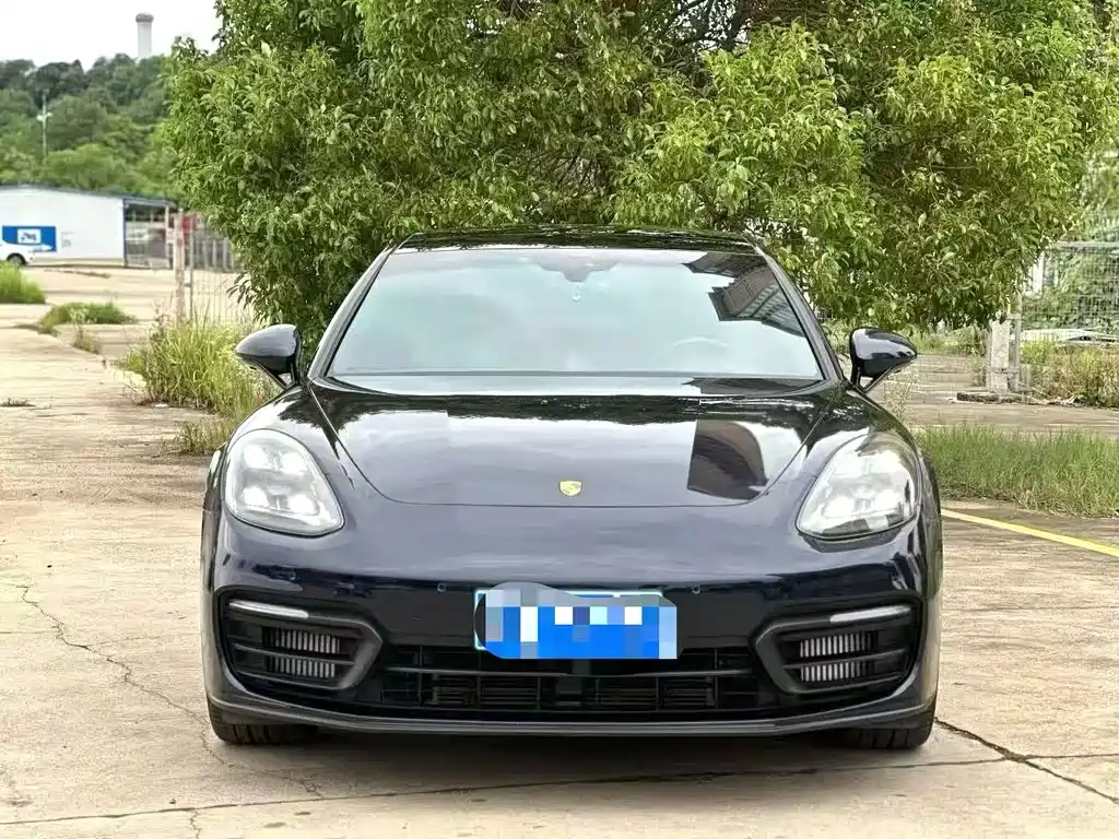 Porsche Panamera — миниатюра 2
