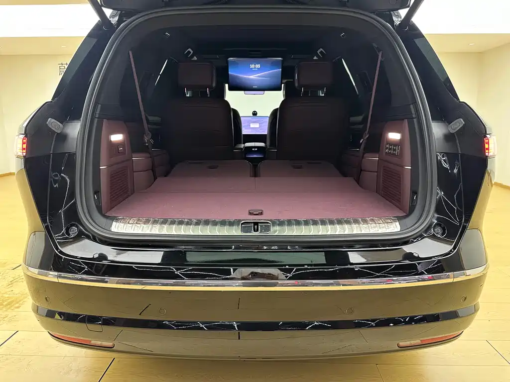 NIO ES8 — миниатюра 21