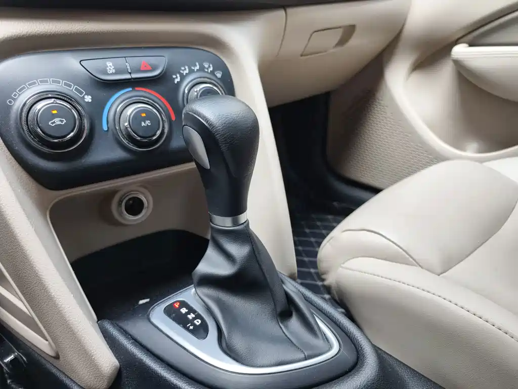 Fiat Viaggio — миниатюра 12