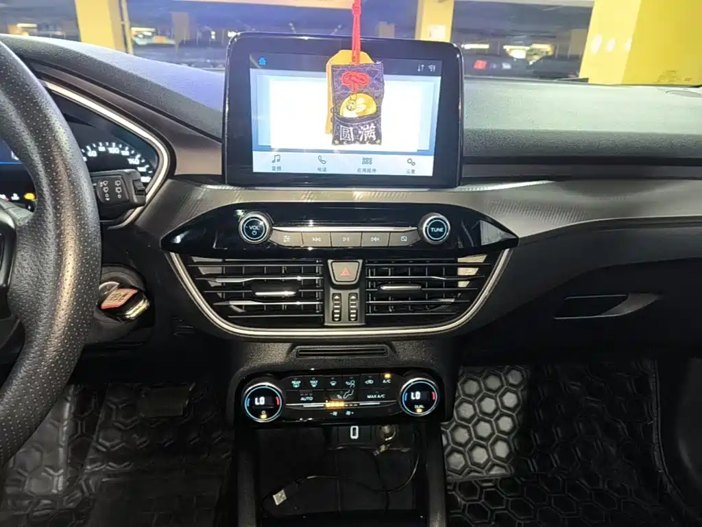 Ford Focus — миниатюра 13