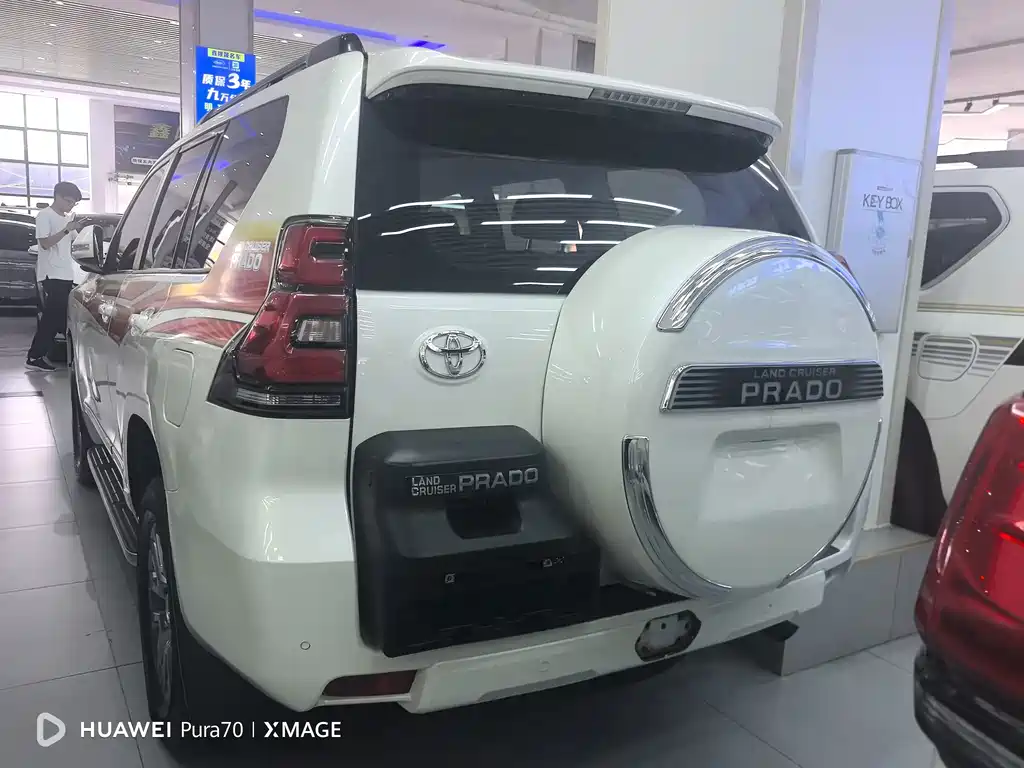 Toyota Prado — миниатюра 9