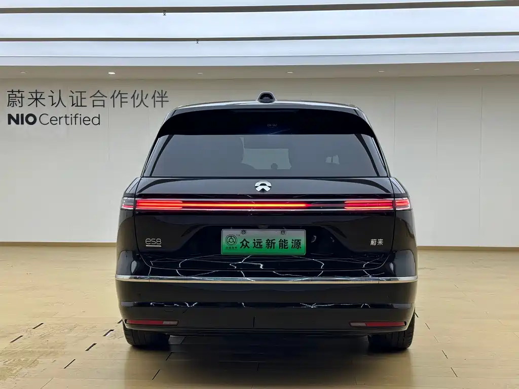 NIO ES8 — миниатюра 23