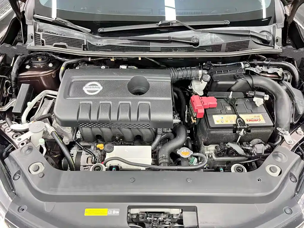 Nissan Tiida — миниатюра 23