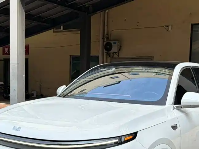 Li Auto Li L7 — миниатюра 3