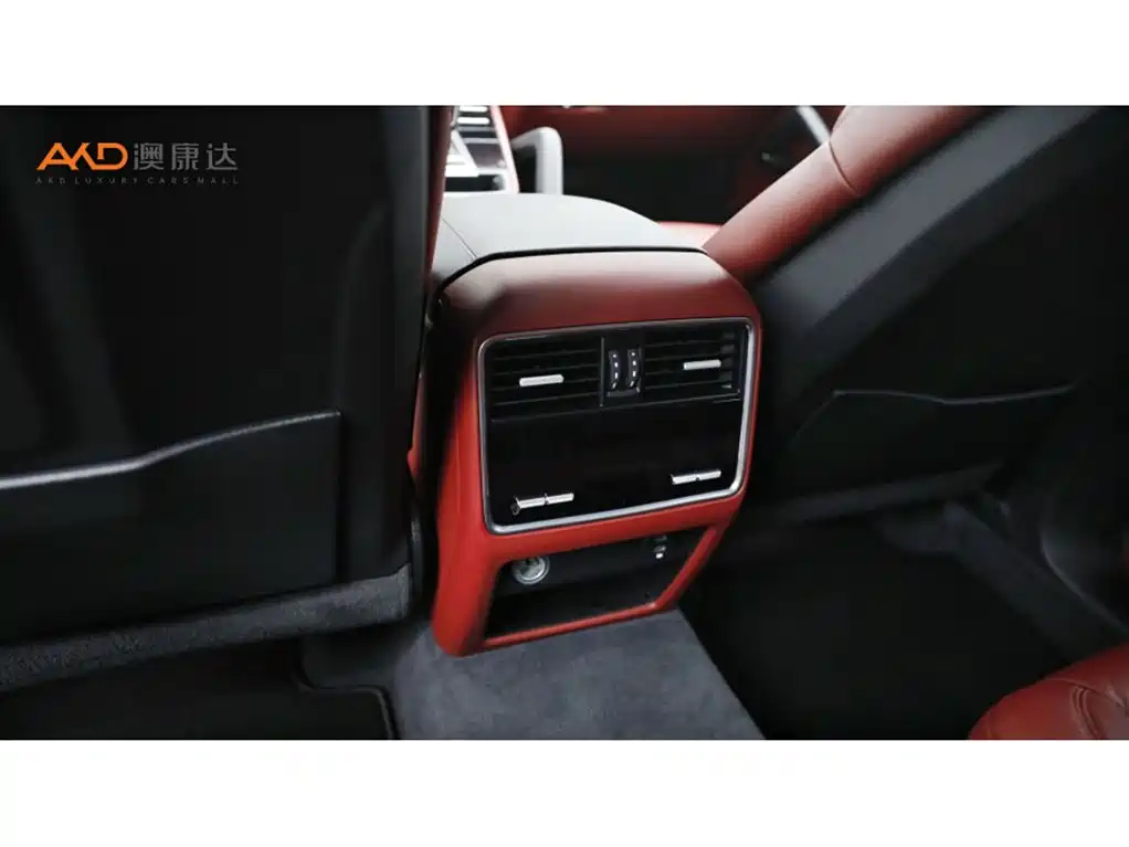 Porsche Cayenne — миниатюра 9