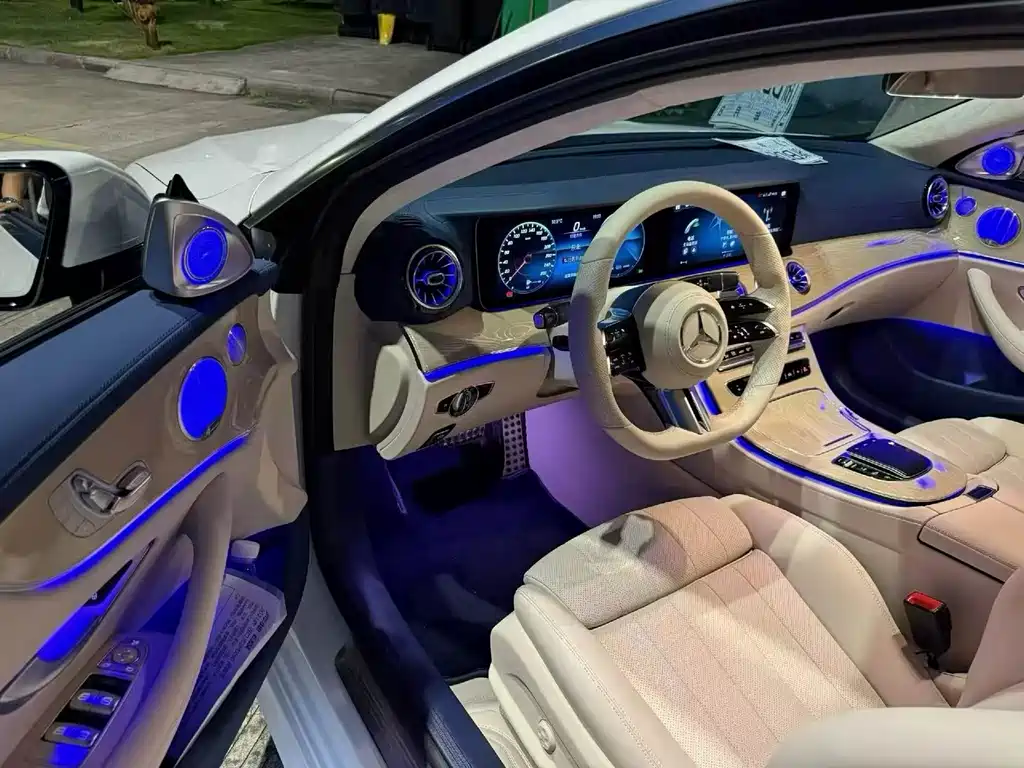 Mercedes-Benz E-Class (Import) — миниатюра 12