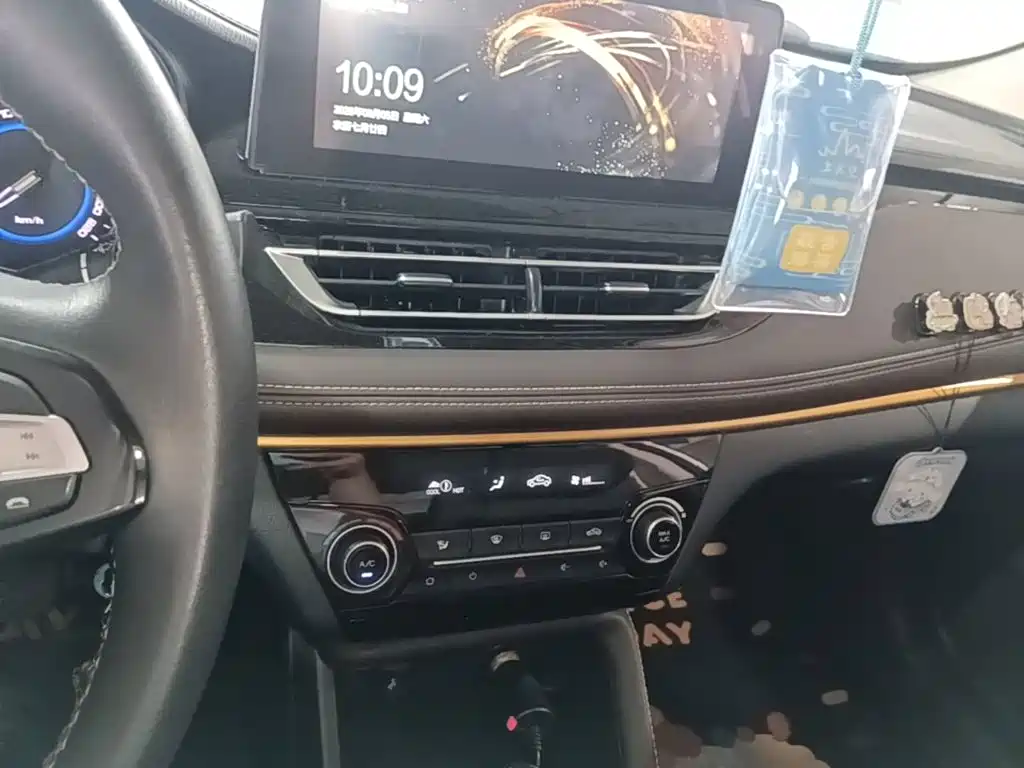 Changan Eado DT — миниатюра 13