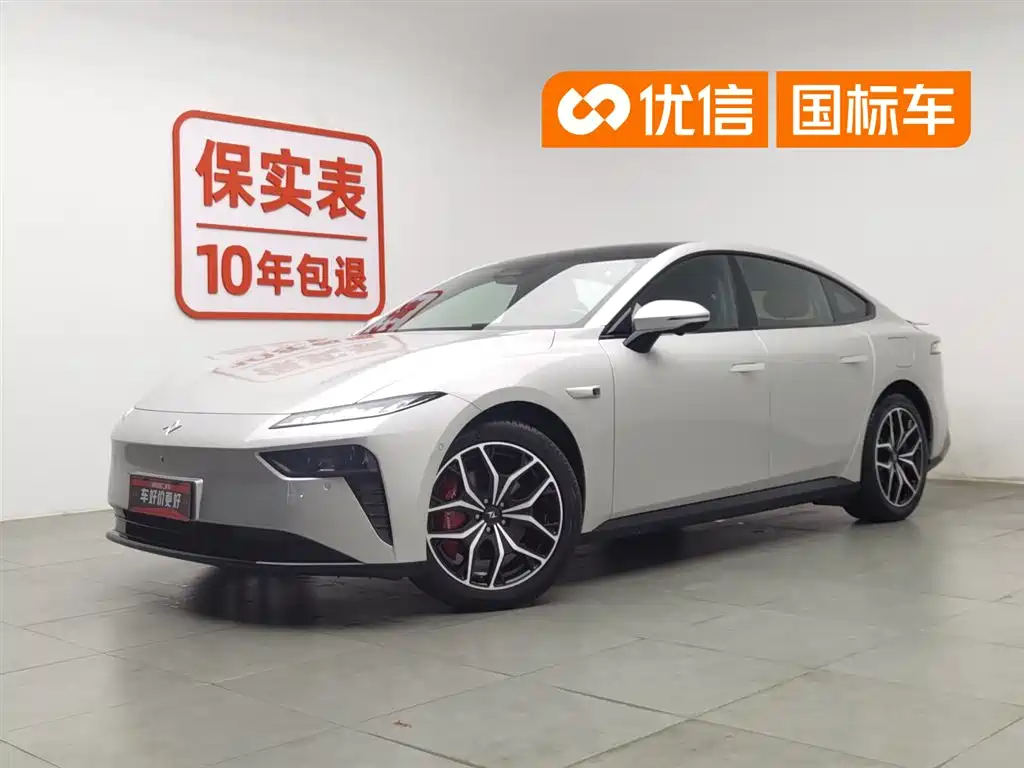 Dongfeng eπ007