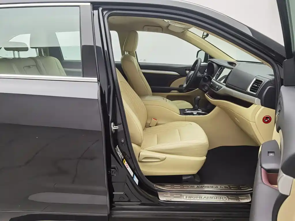 Toyota Highlander — миниатюра 23