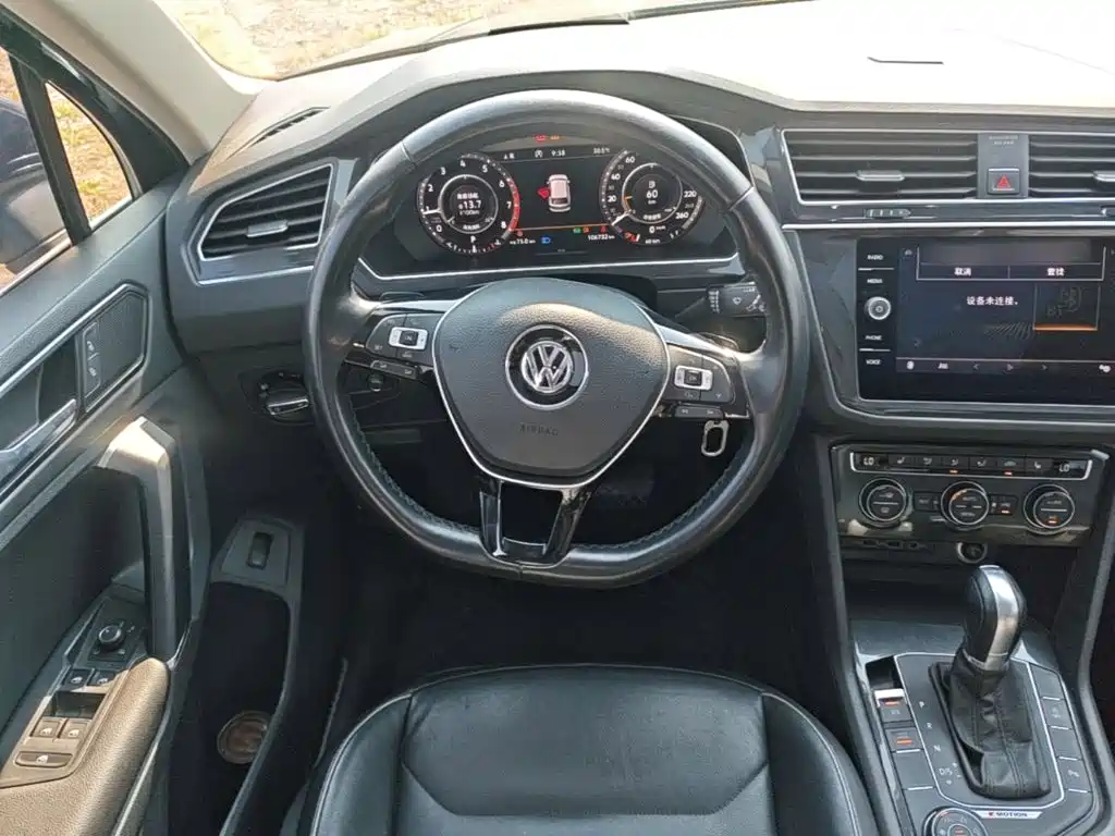 Volkswagen Tiguan — миниатюра 11