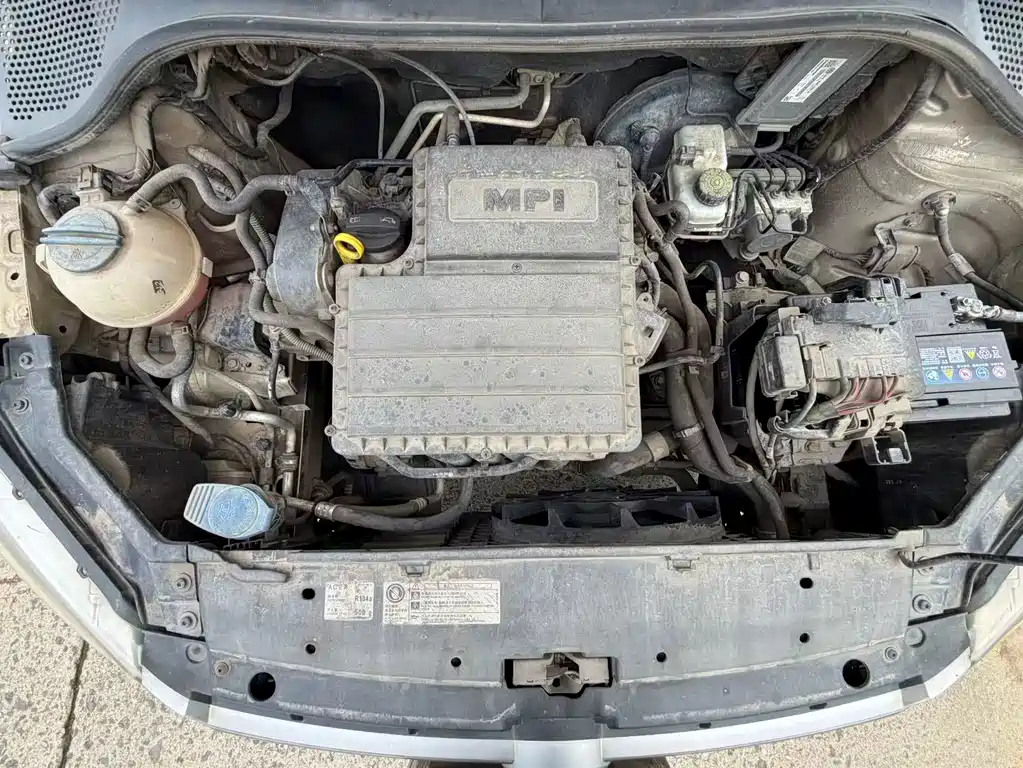 Volkswagen Santana — миниатюра 4