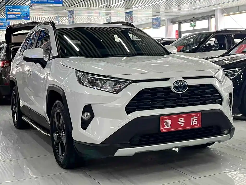 TOYOTA RAV4 RONGFANG