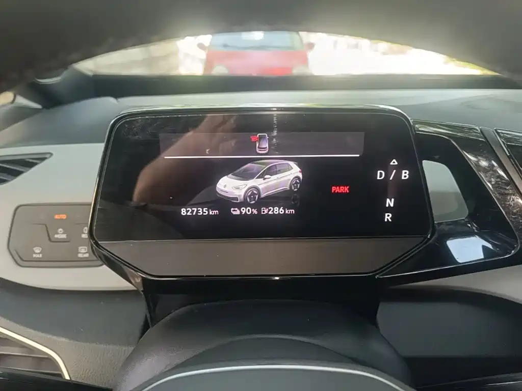 Volkswagen ID.3 — миниатюра 12
