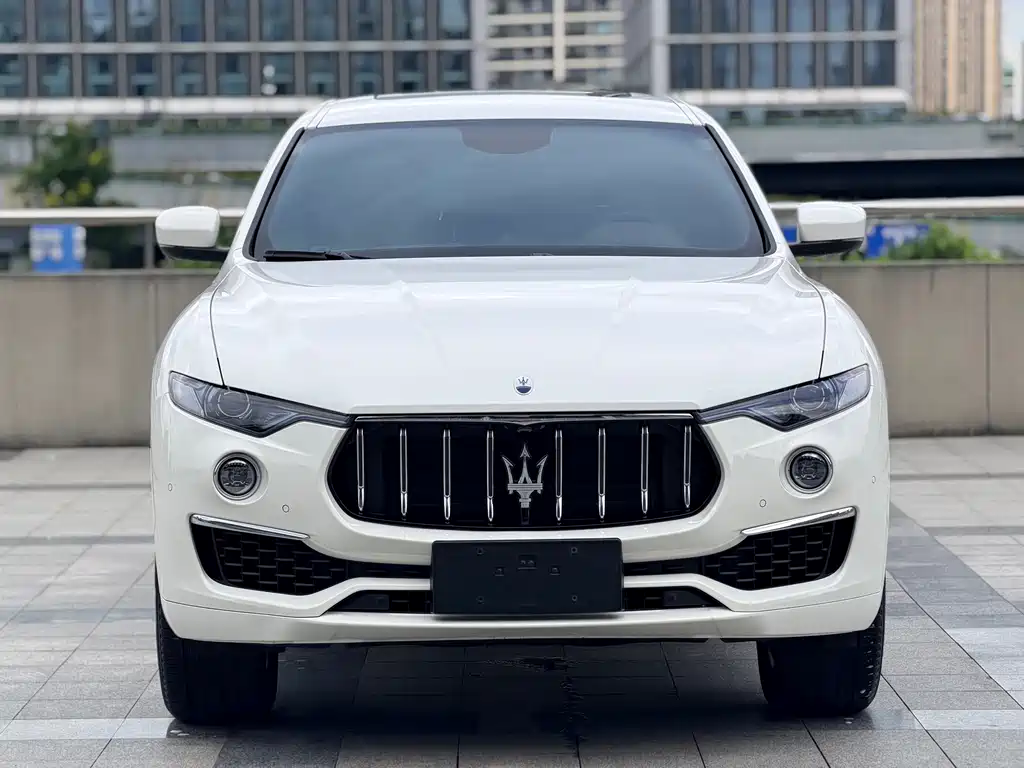 Maserati Levante — миниатюра 2