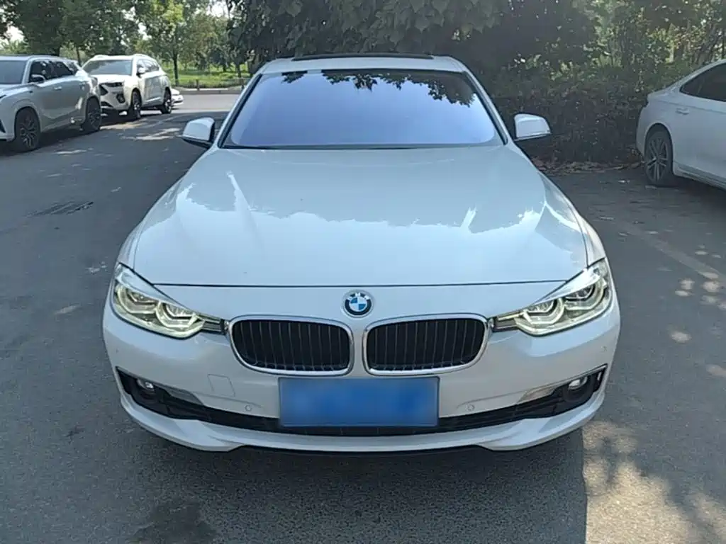 BMW 3 Series — миниатюра 3