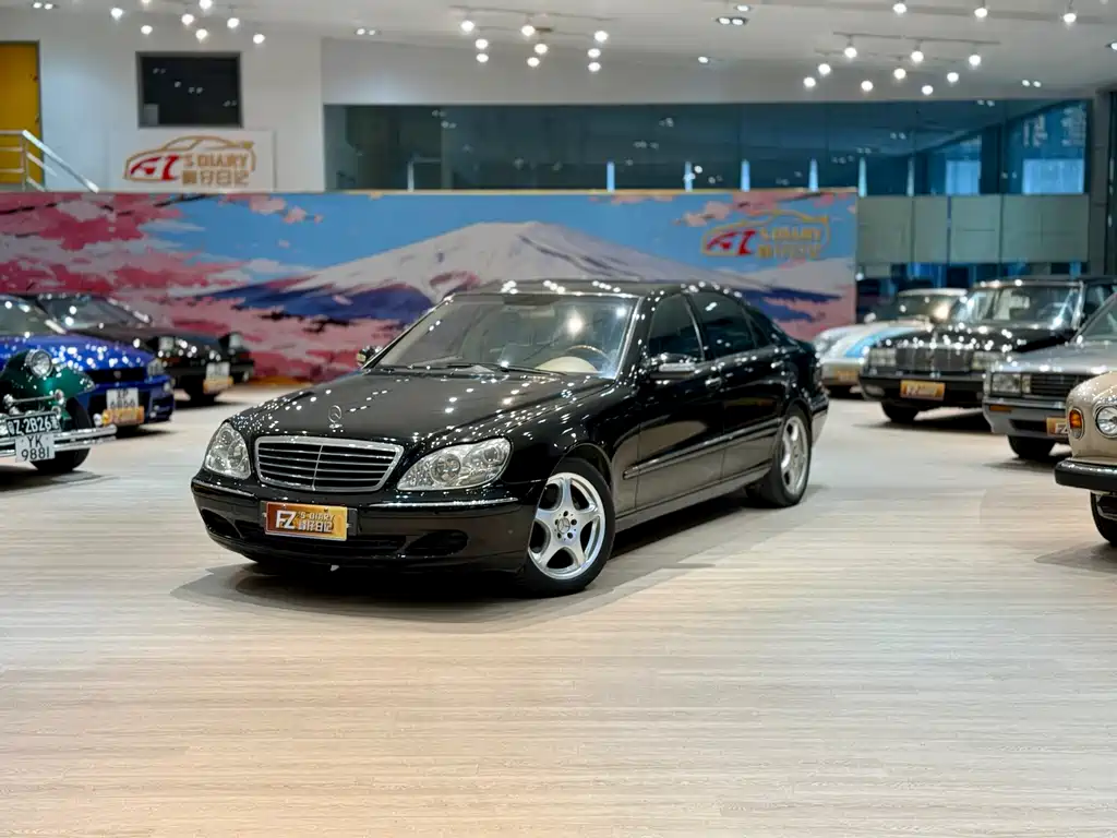 Mercedes-Benz S-Class 2004