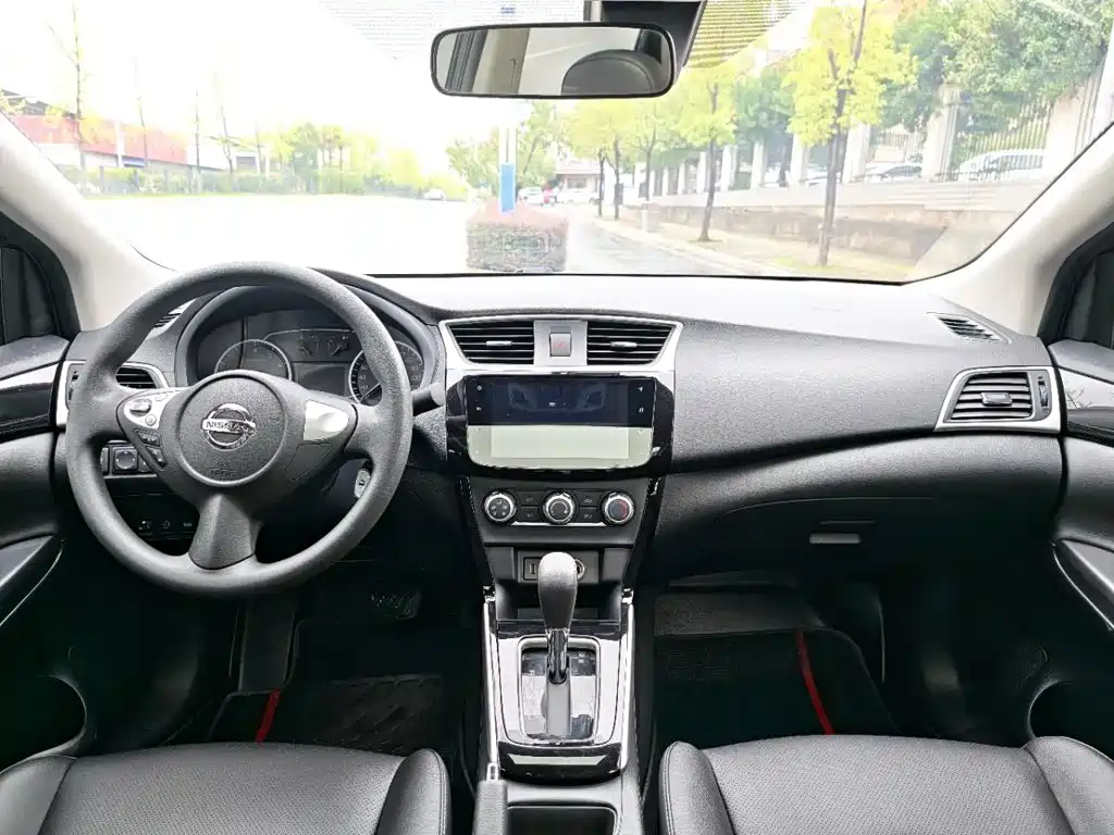 Nissan Sylphy — миниатюра 9