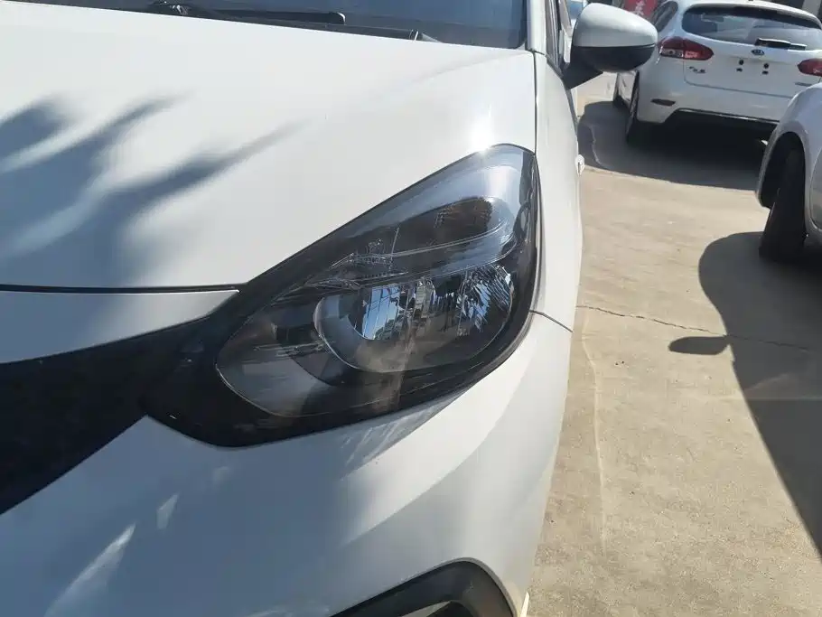 Honda Fit — миниатюра 5