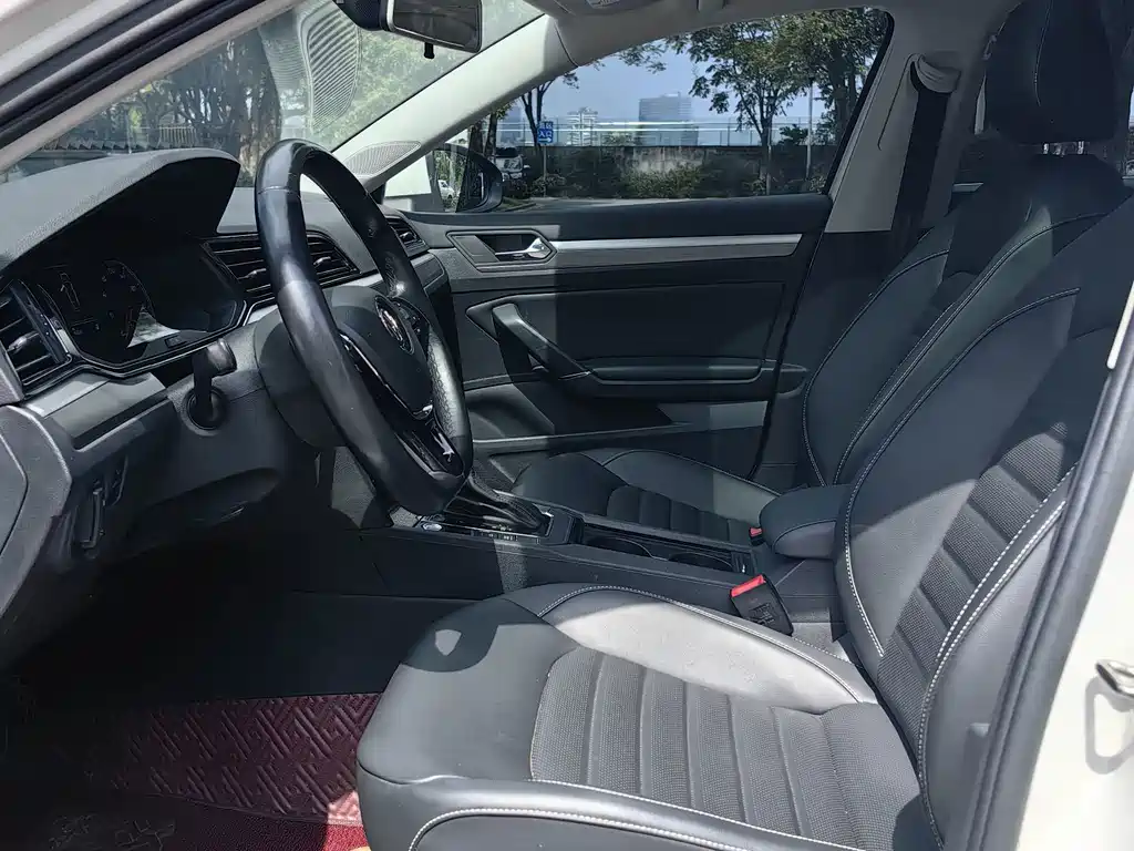 Volkswagen Lamando — миниатюра 4