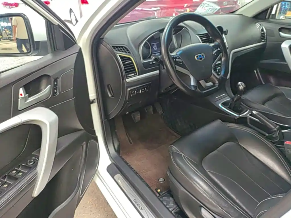 Geely Emgrand — миниатюра 16