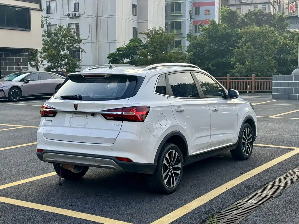 Roewe RX3 — миниатюра 6