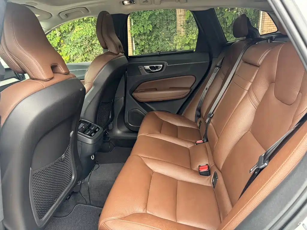 Volvo XC60 — миниатюра 12