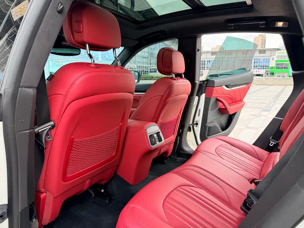 Maserati Levante — миниатюра 13