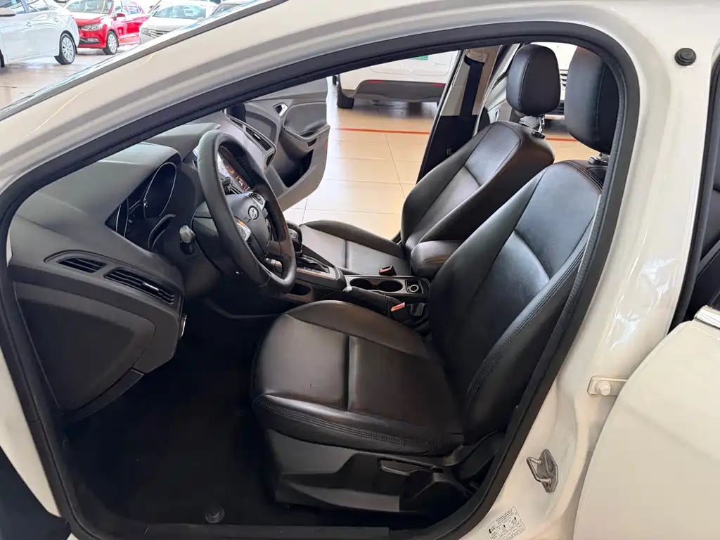 Ford Focus — миниатюра 27