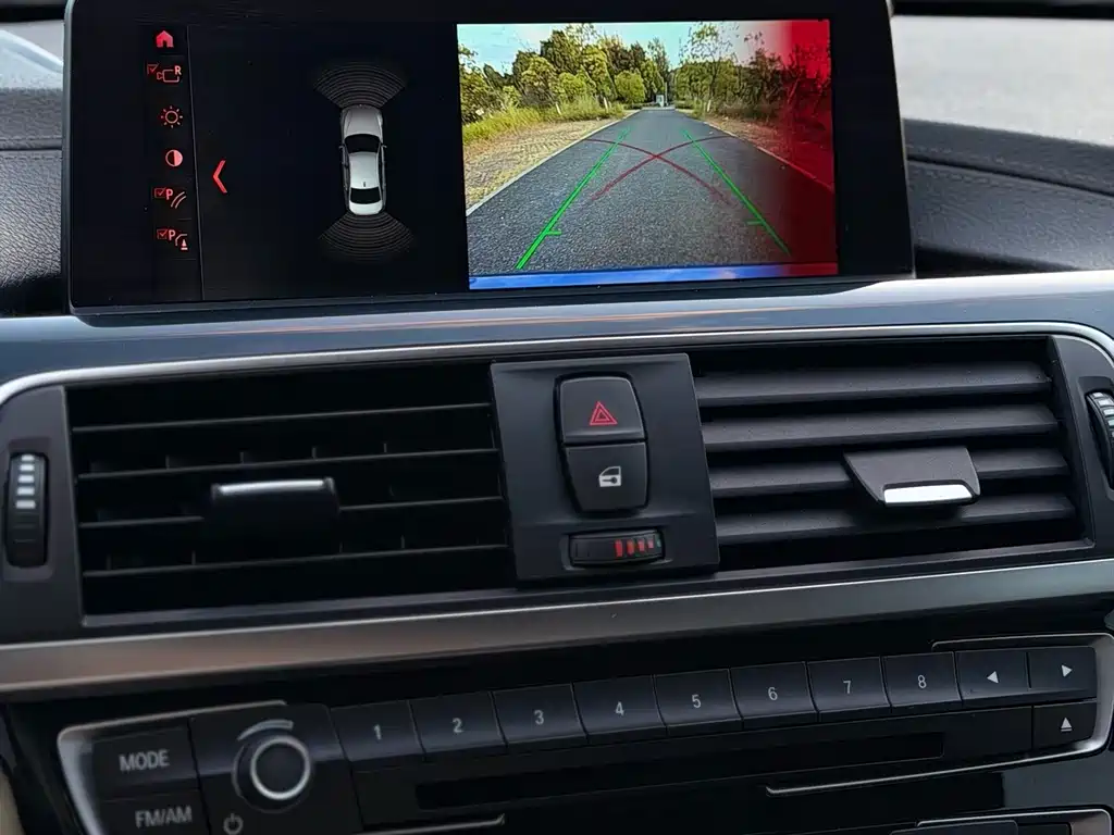 BMW 3 Series — миниатюра 15