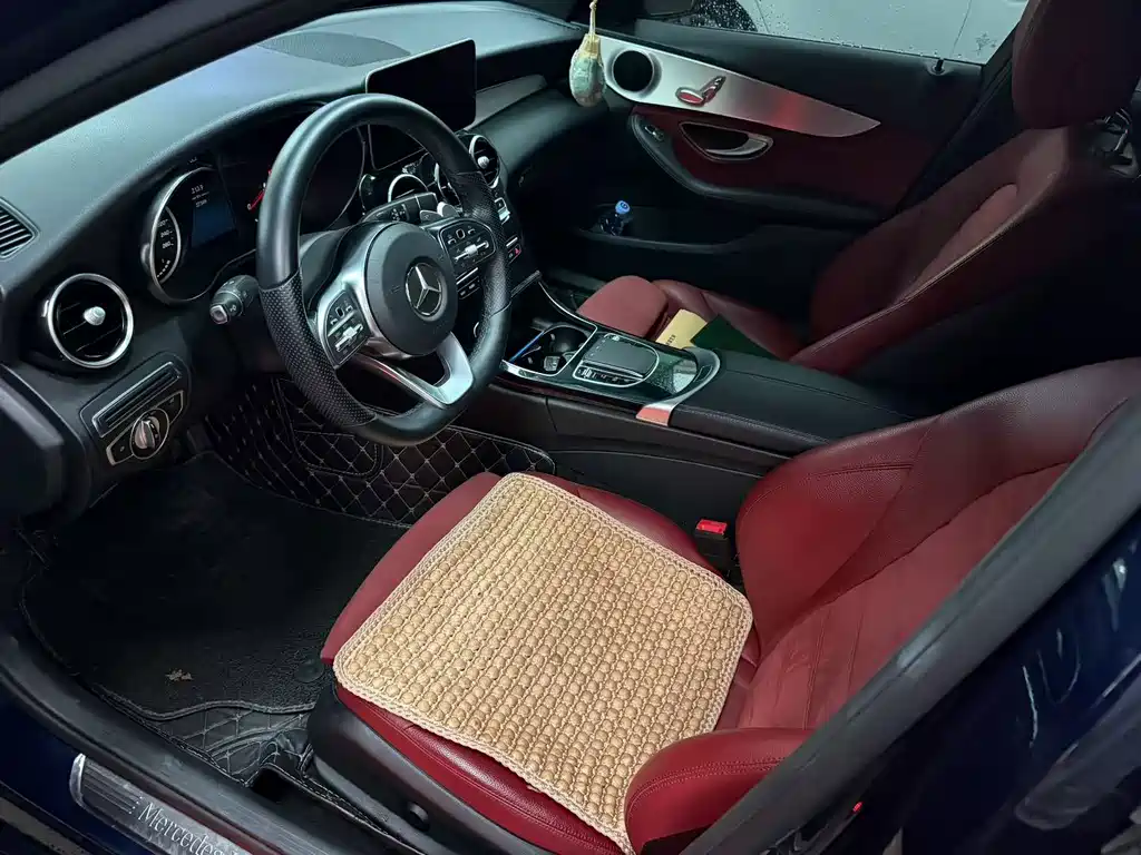 Mercedes-Benz C-Class — миниатюра 2
