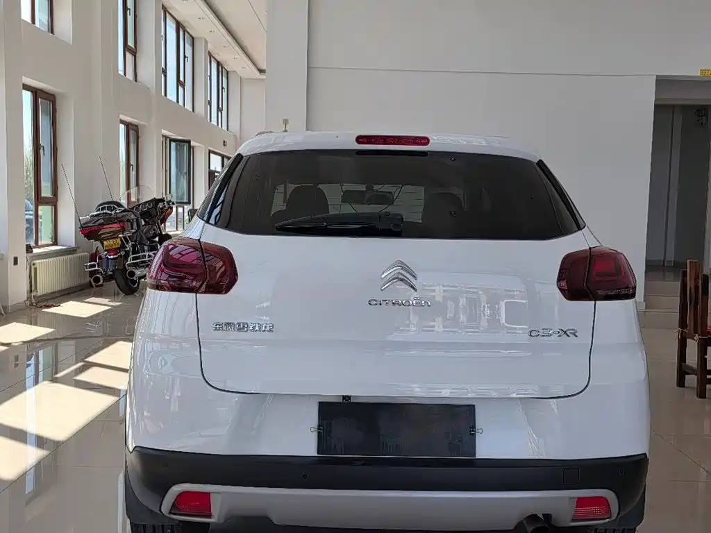 Citroen C3-XR — миниатюра 8