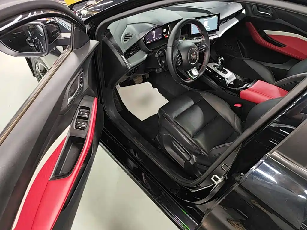 MG MG5 — миниатюра 16