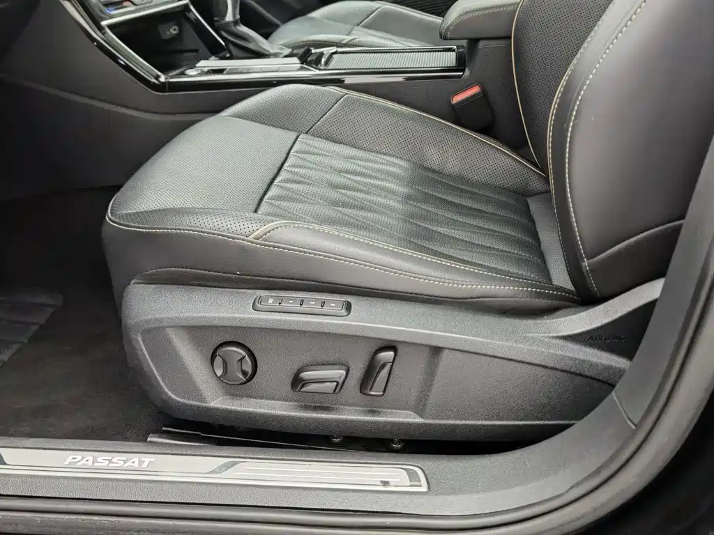 Volkswagen Passat — миниатюра 20