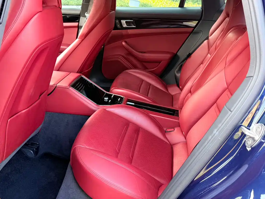 Porsche Panamera — миниатюра 4
