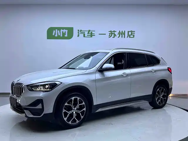 2022 BMW X1