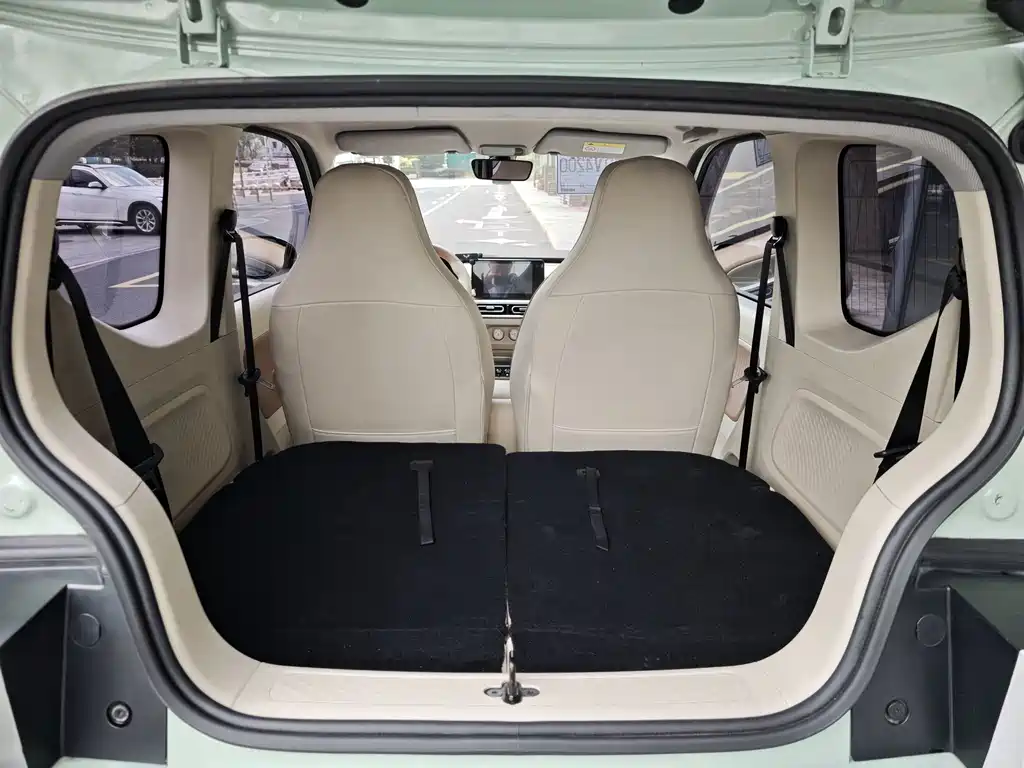 Wuling MINIEV — миниатюра 7