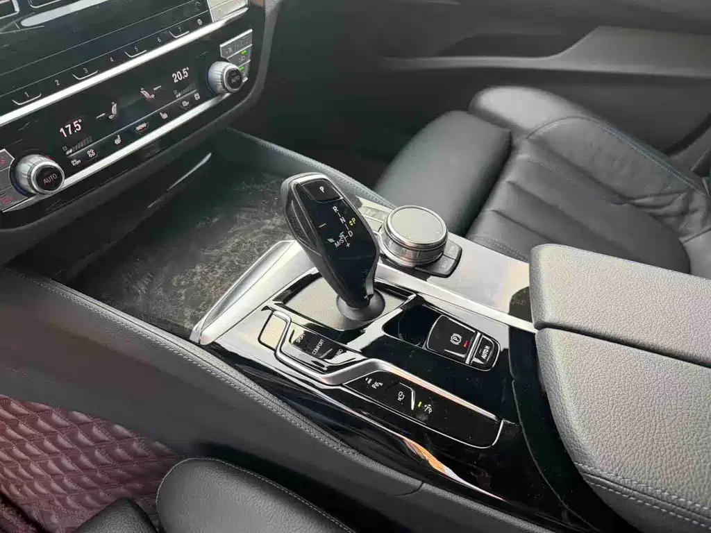 BMW 6 Series GT — миниатюра 9