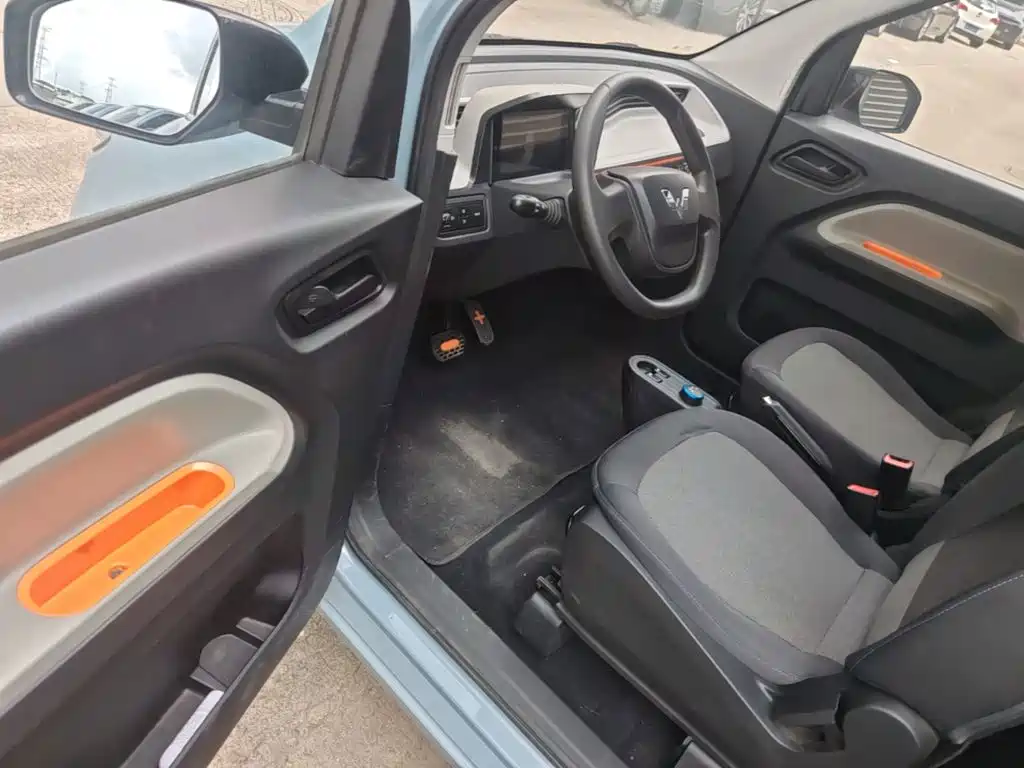 Wuling MINIEV — миниатюра 16