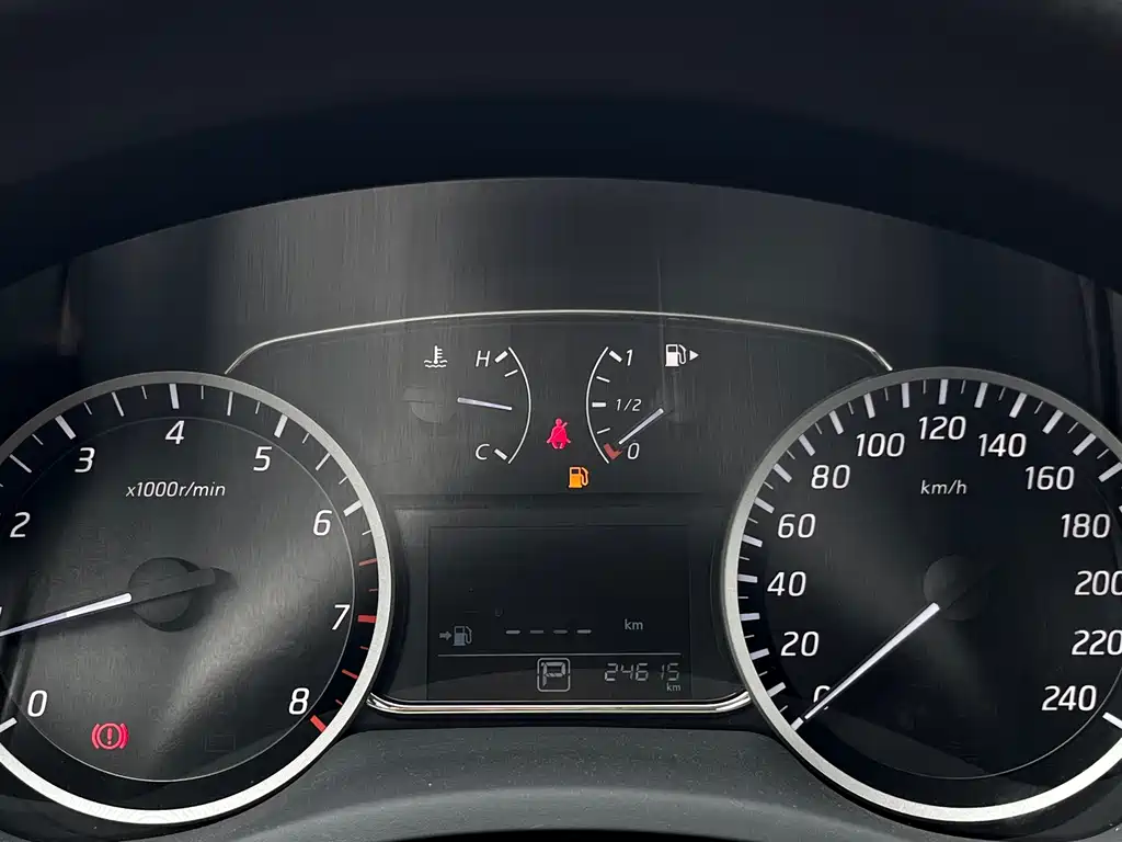 Nissan Sylphy — миниатюра 9