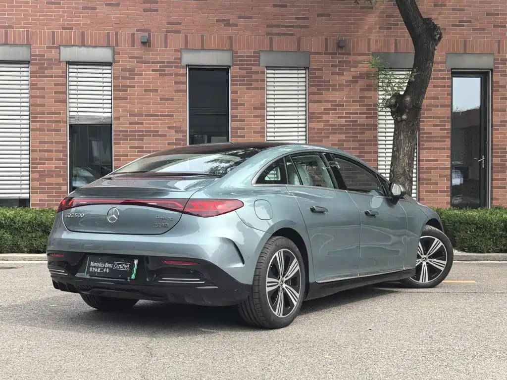 Mercedes-Benz EQE — миниатюра 3