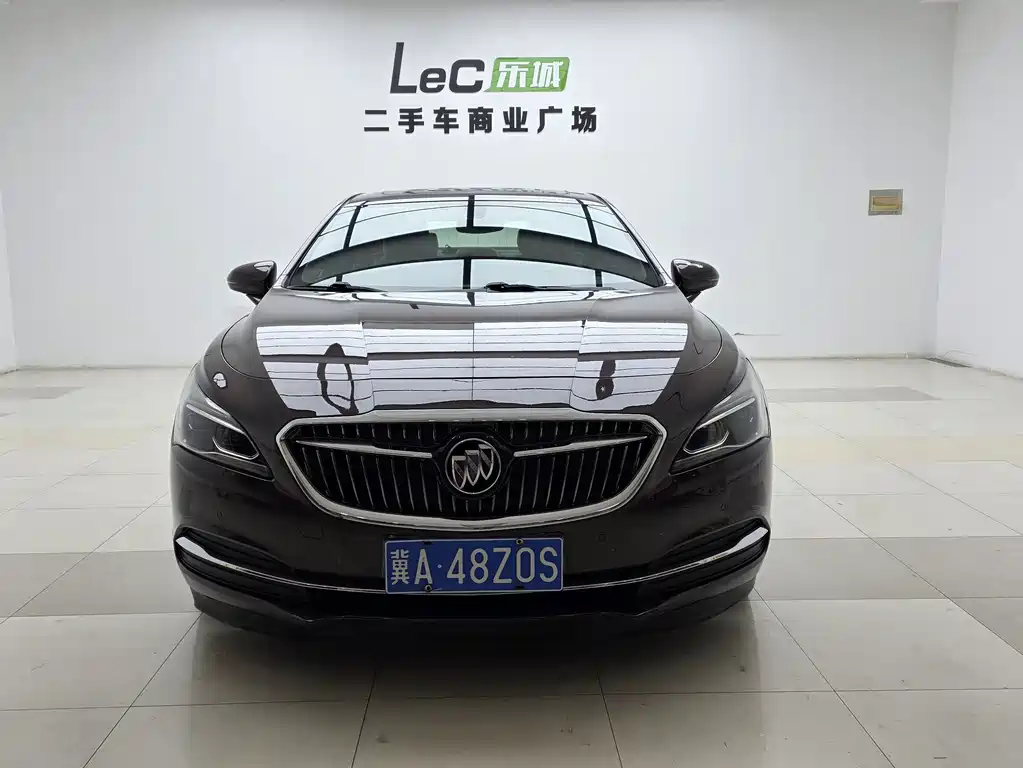 BUICK LACROSSE