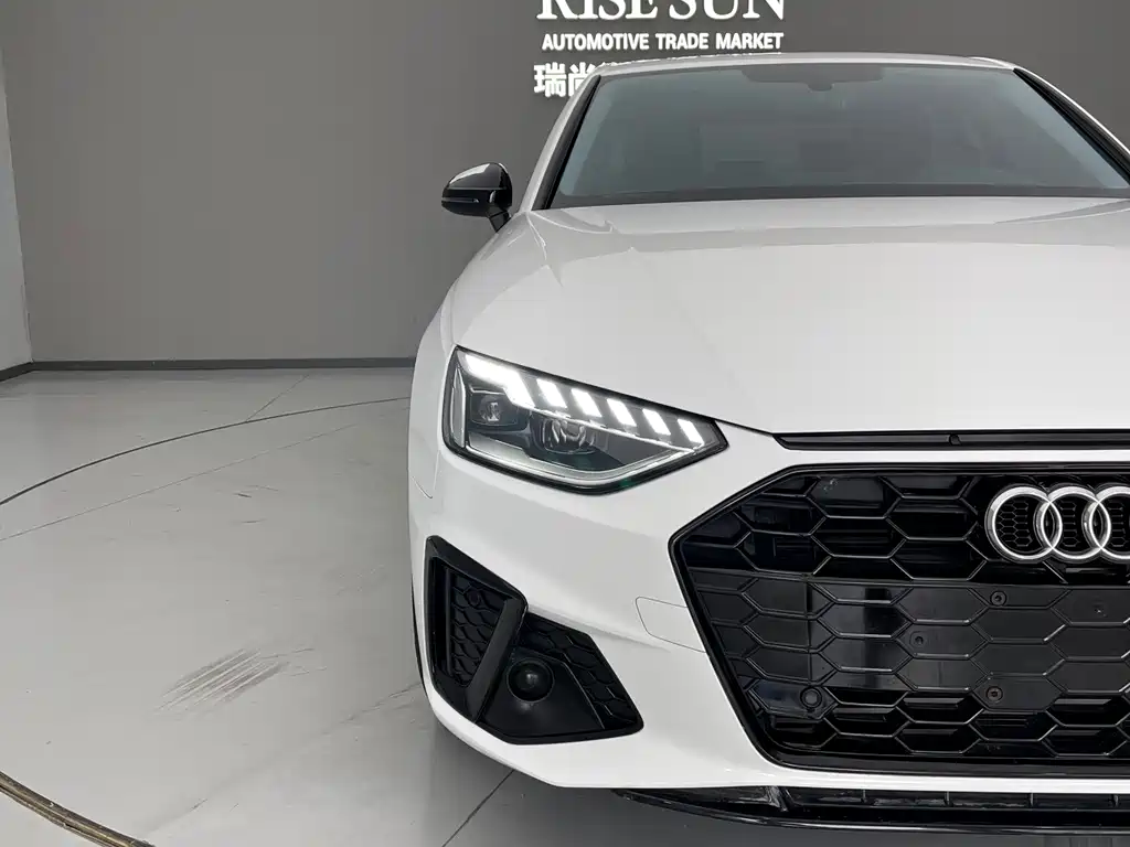 Audi A4L — миниатюра 15