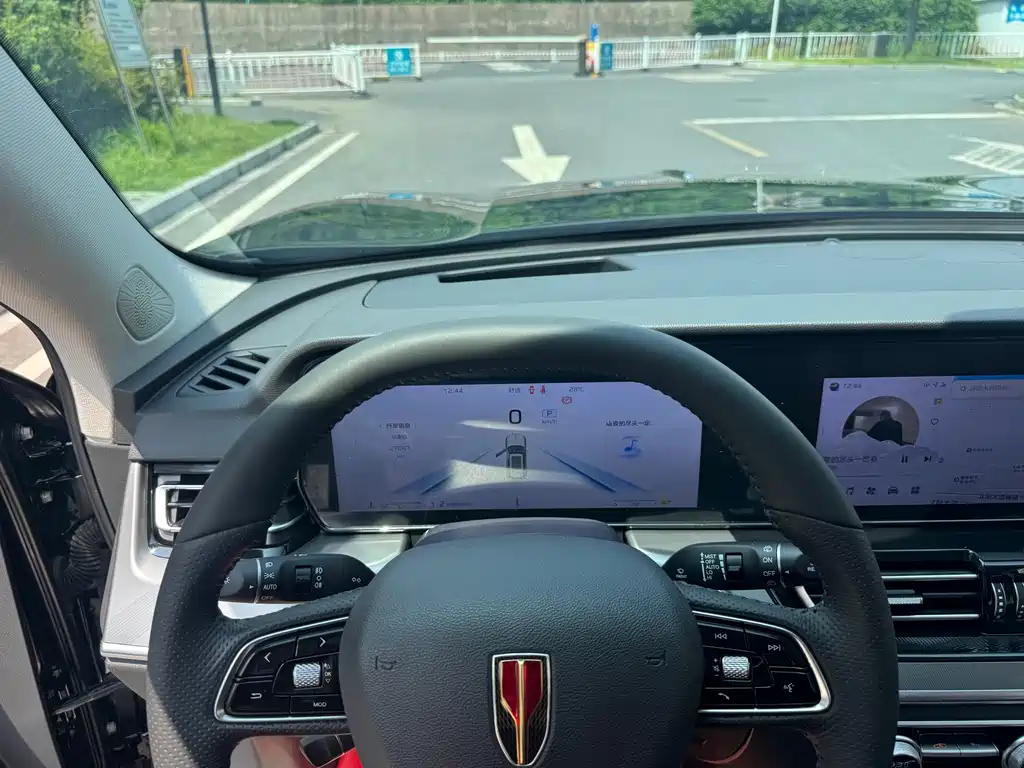 Hongqi Hongqi HS5 — миниатюра 12