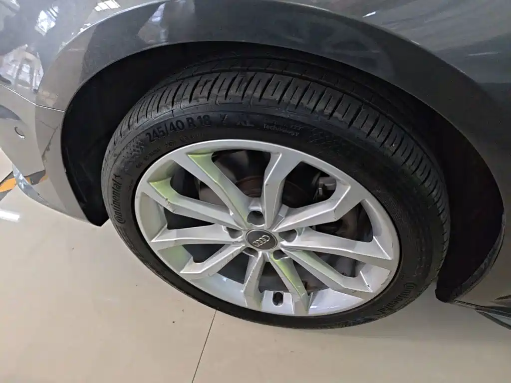 Audi A4L — миниатюра 23