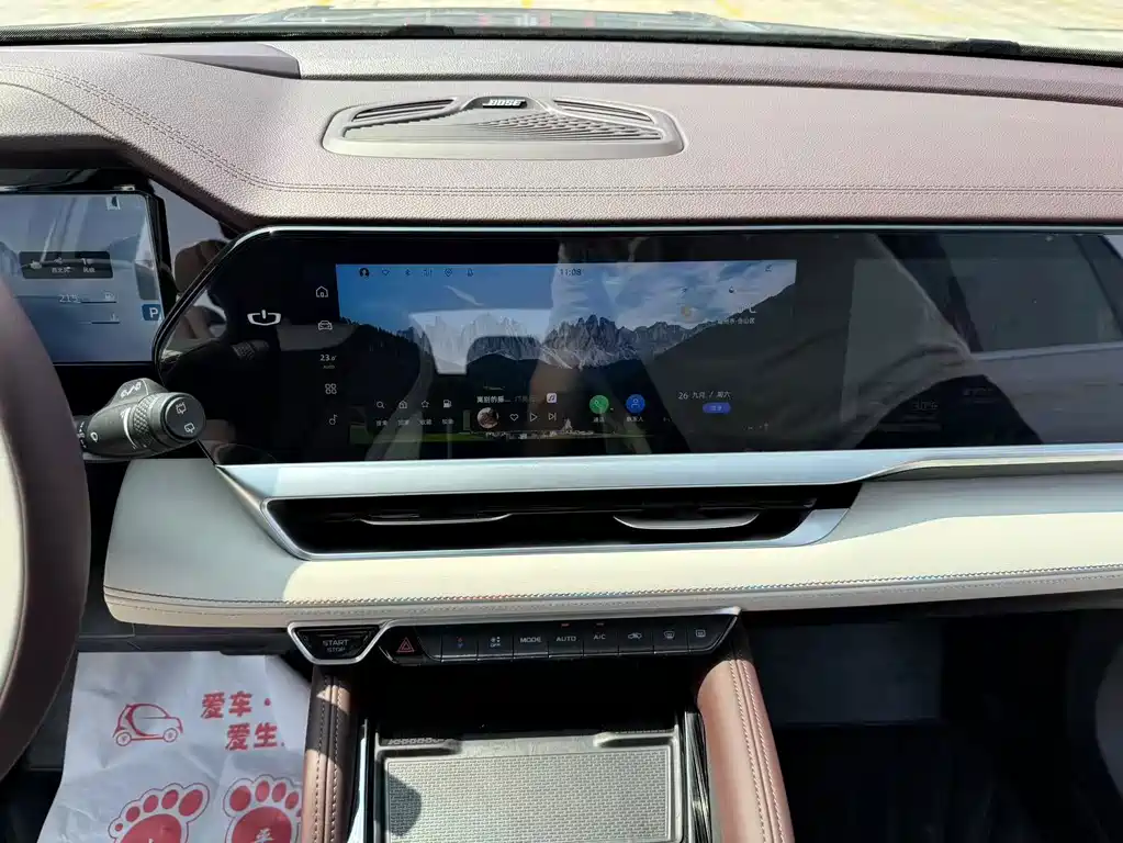 Geely Xingyue L — миниатюра 33