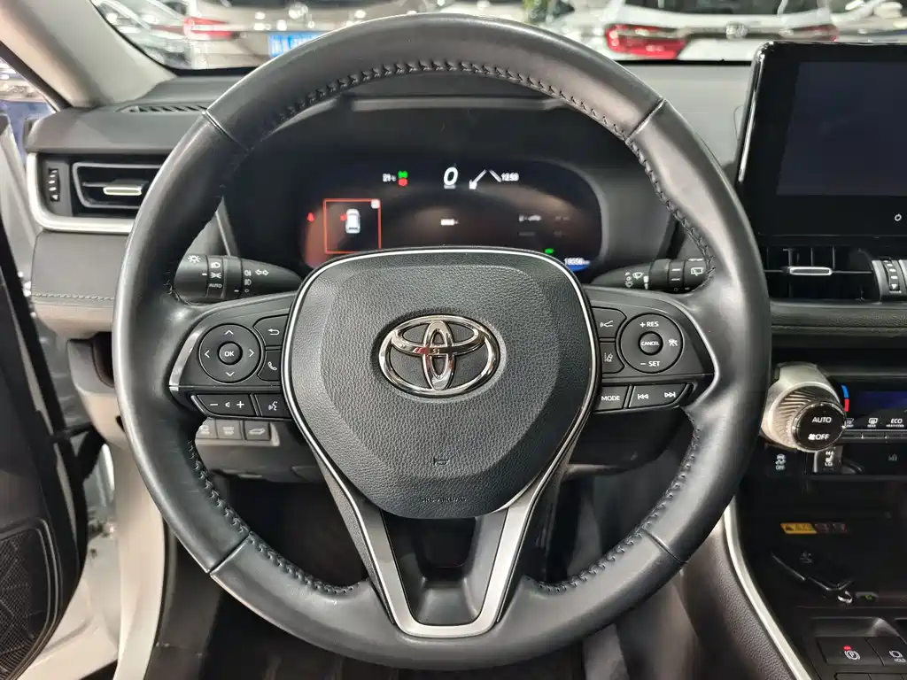 TOYOTA RAV4 RONGFANG