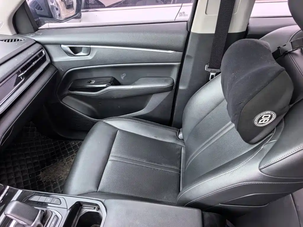 Wuling Victory — миниатюра 12