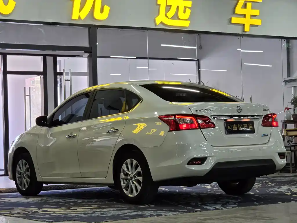 Nissan Sylphy — миниатюра 16